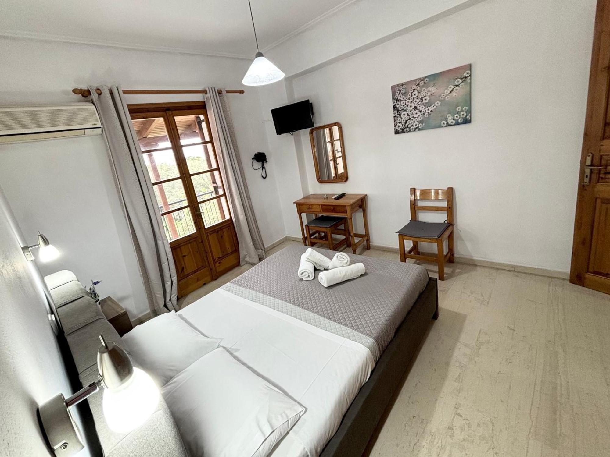 Athina Apartments Argassi Exterior foto